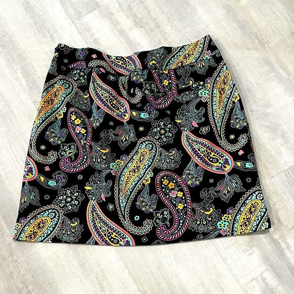 Loudmouth Black and Gold Paisley Mini Skirt/Skort - Picture 2 of 8